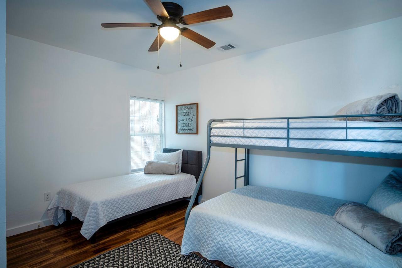 Downtown View Cozy 2Br1Ba Home Sleeps 8 圣安东尼奥 外观 照片